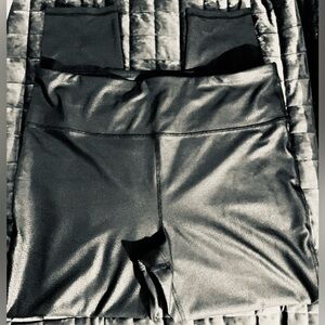 Women’s Mono B Black shimmer leggings 2XL inseam 26.5